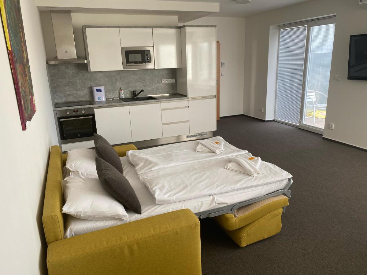 Hotel Rakovec Brünn  Kültér fotó
